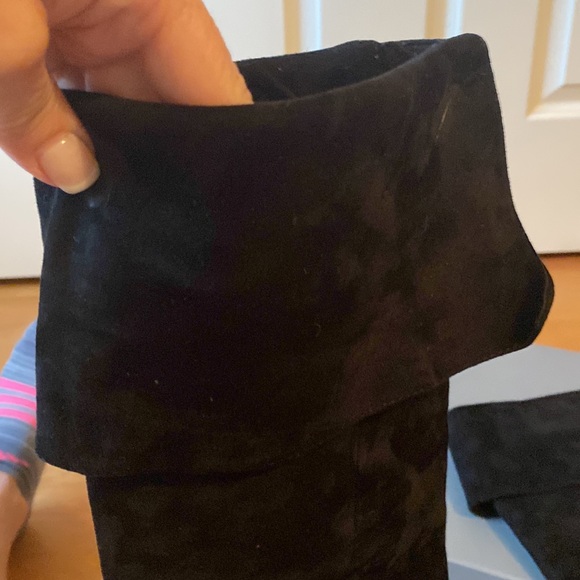 Ann Taylor Loft Black Over the Knee SUEDE Boots, Size 8.5 - Picture 3 of 16